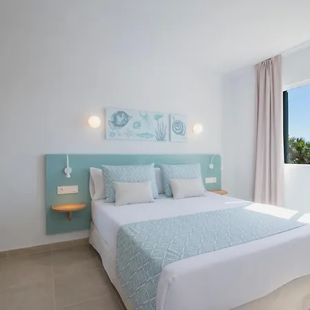מלון דירות Pierre & Menorca Cala Blanes 3*