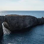 Apartmanhotel Pierre & Menorca Cala Blanes 3*