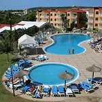 Pierre & Menorca Cala Blanes Apartmanhotel