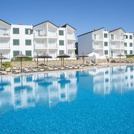 Pierre & Menorca Cala Blanes Апарт-отель