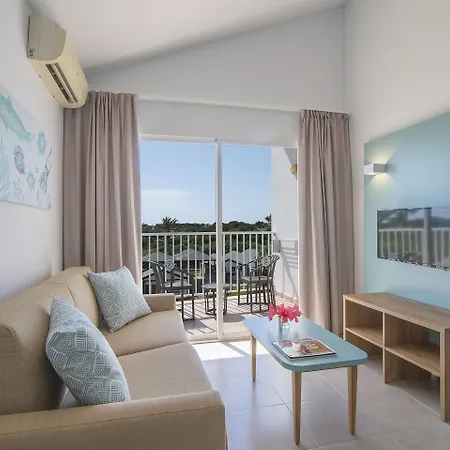 Апарт-отель Pierre & Menorca Cala Blanes Кала-эн-Бланес