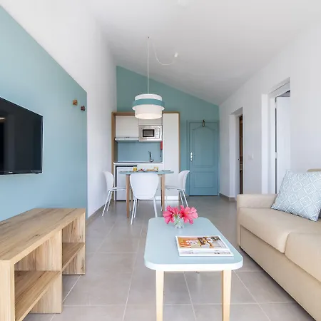 Апарт-отель Pierre & Menorca Cala Blanes