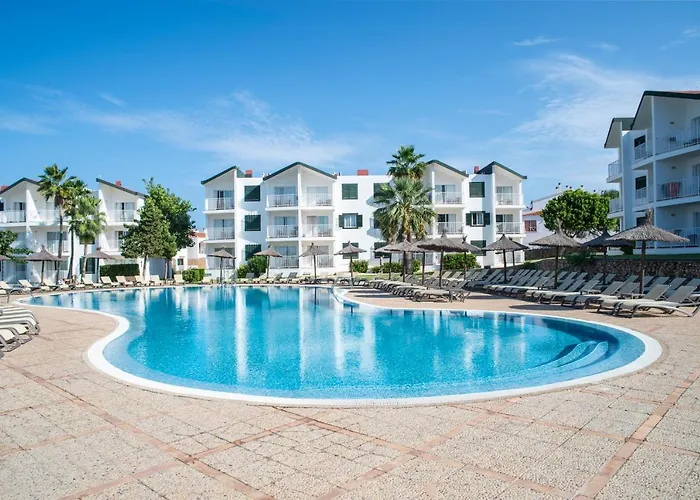 Pierre & Menorca Cala Blanes מלון דירות