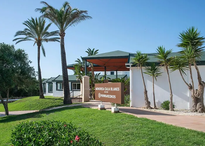 Pierre & Menorca Cala Blanes