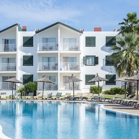 Pierre & Menorca Cala Blanes 3*