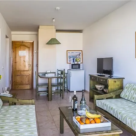 아파트호텔 Pierre & Menorca Cala Blanes