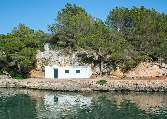 Apartahotel Pierre&vacances Menorca Cala Blanes 3*